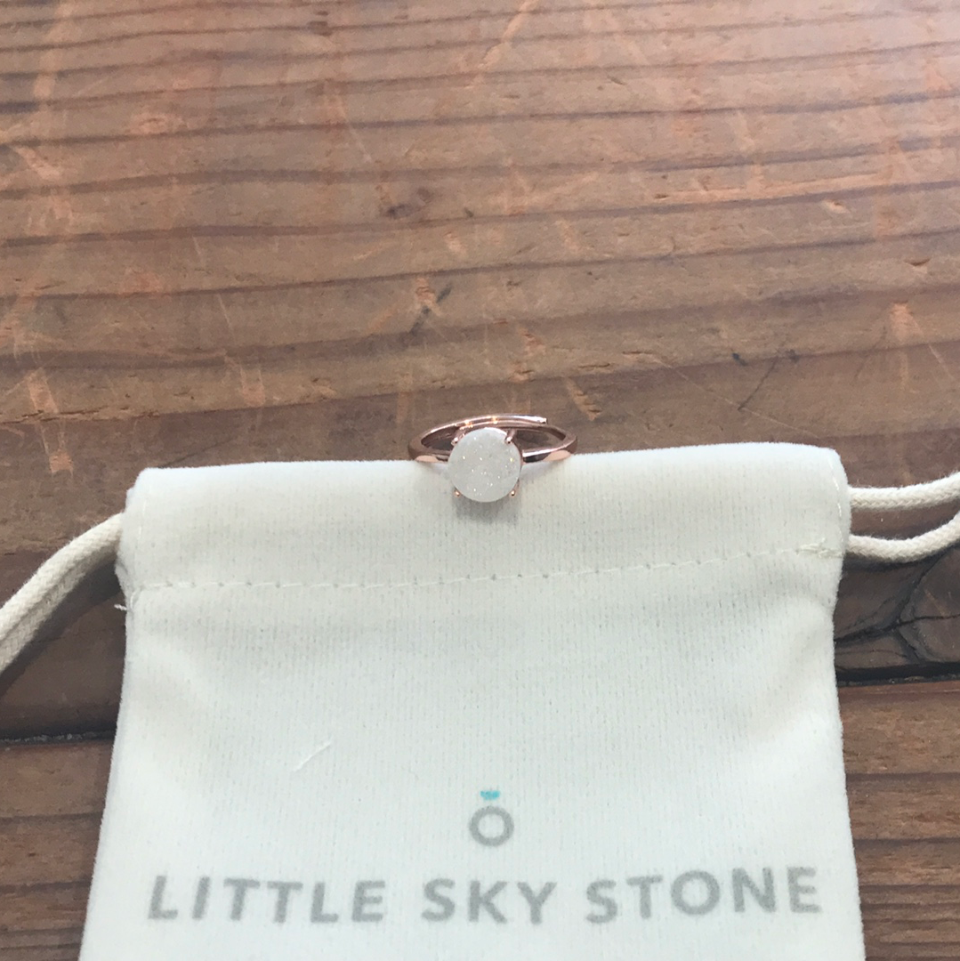 Little Sky Stone Serpentine Garnet Ring - Gold